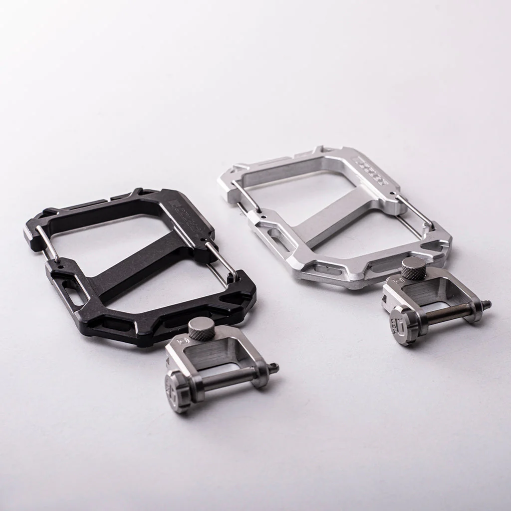 Carabiner & Shackle - Image 6