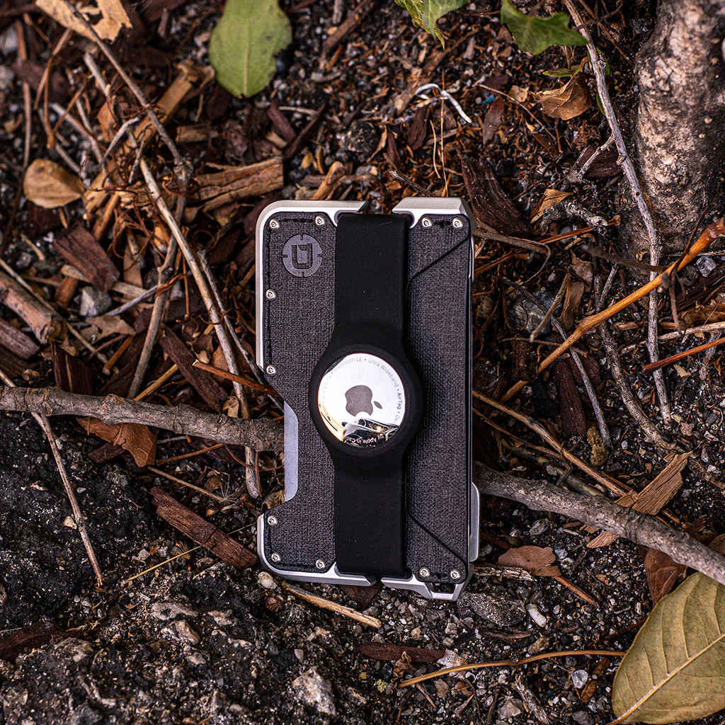 D01 AirTag Wallet - Image 9