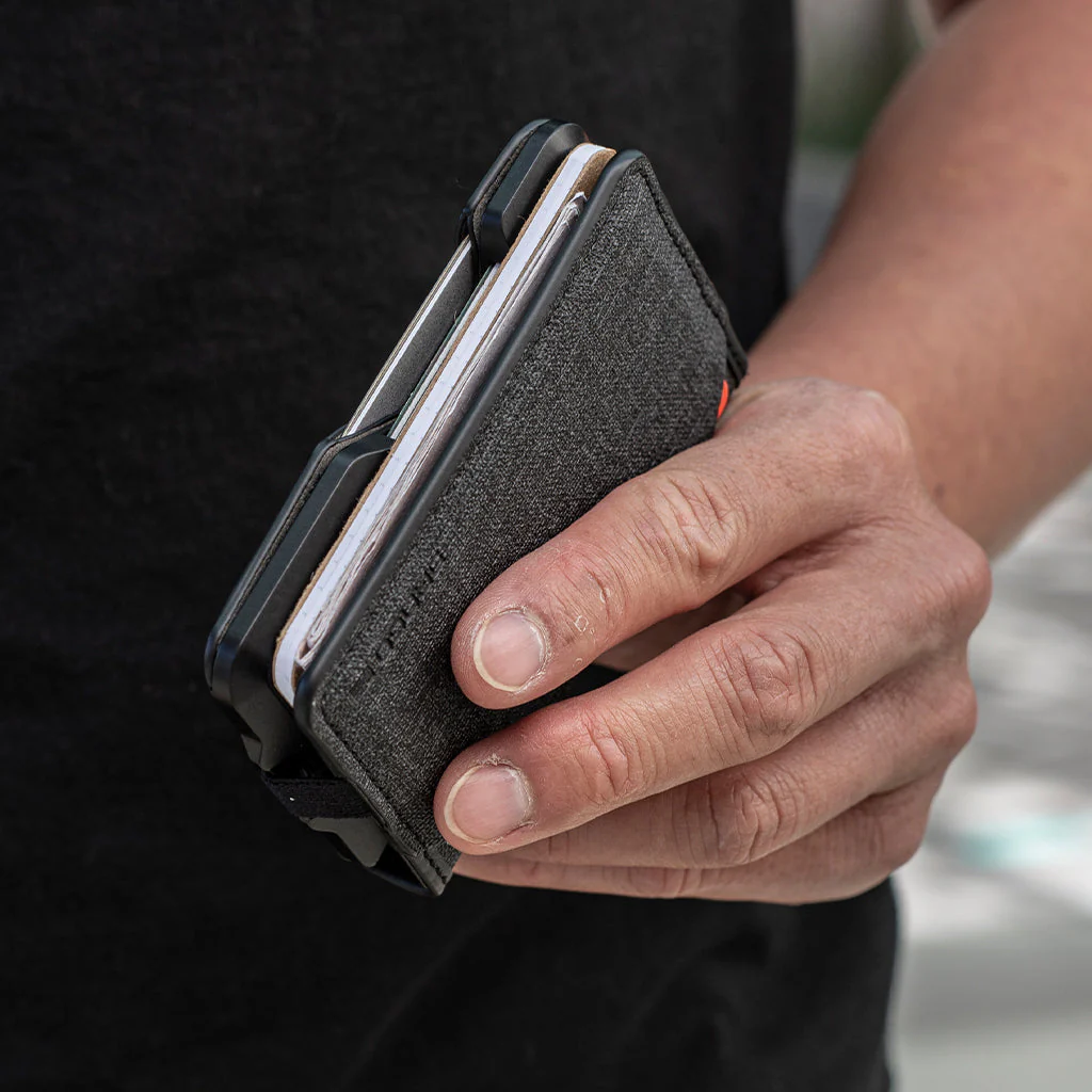 D03 Dapper™ Bifold Wallet - Image 32