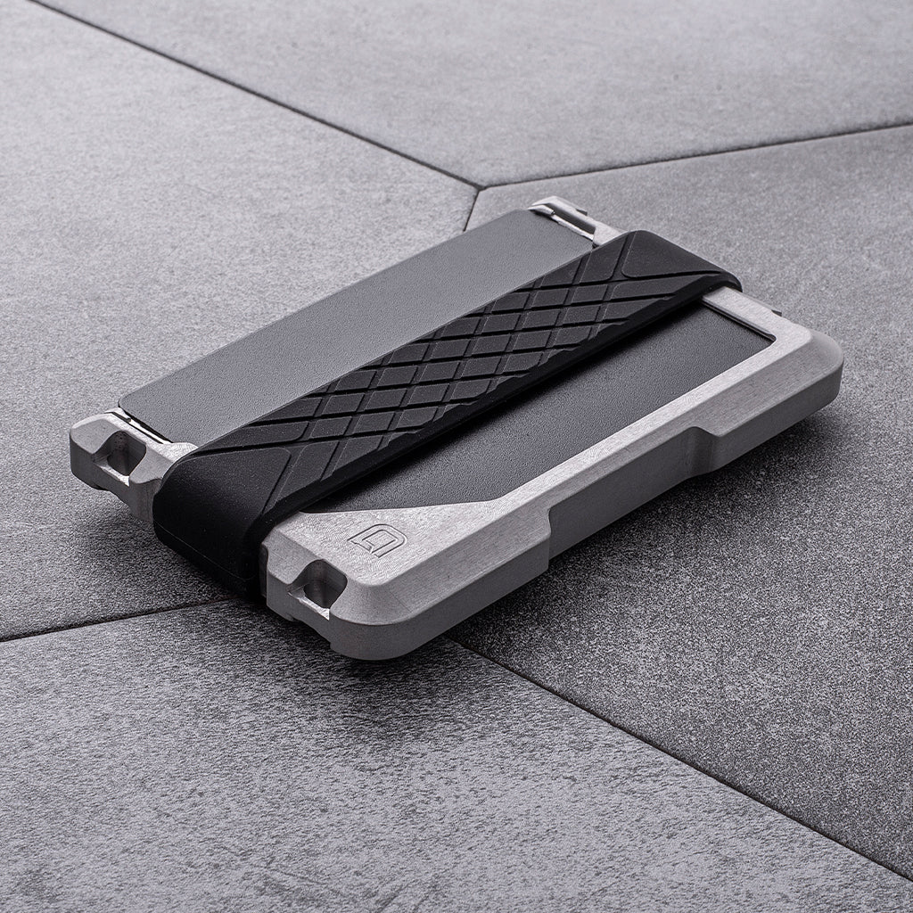 D03 Lite Dapper Rail Wallet - Image 9