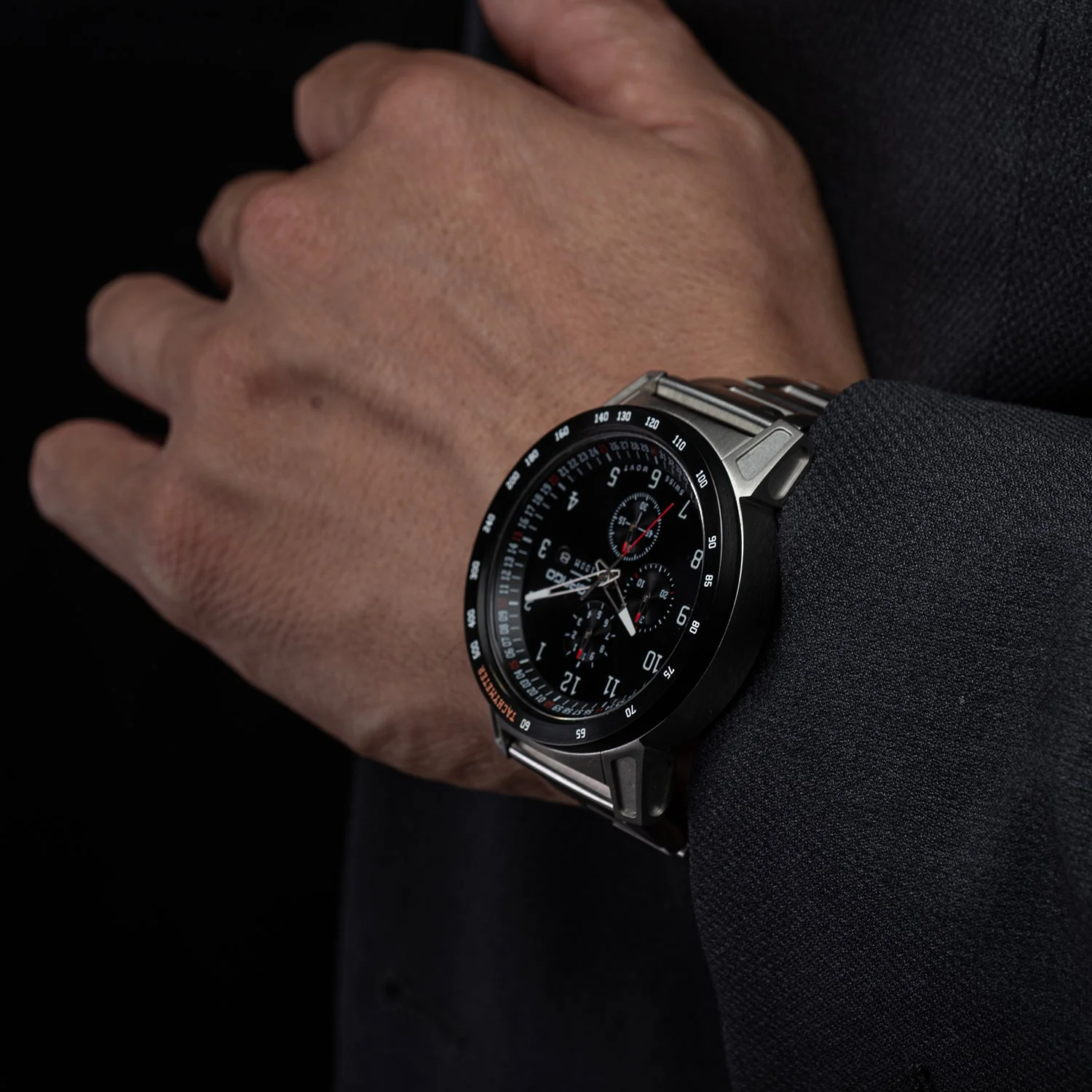 CR-01 - Chrono Watch with Metal Bracelet - Image 10