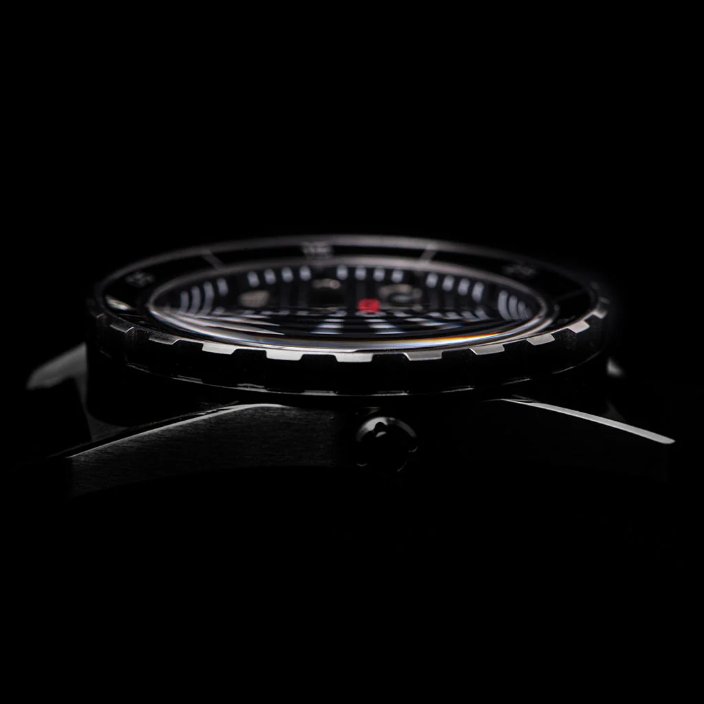 DV-02 - Automatic Dive Watch with Silicone Sport Strap - Image 6