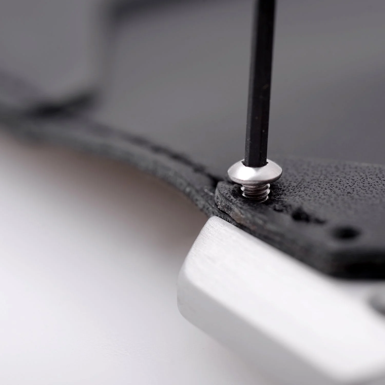 Hex Wallet Screws - Image 5