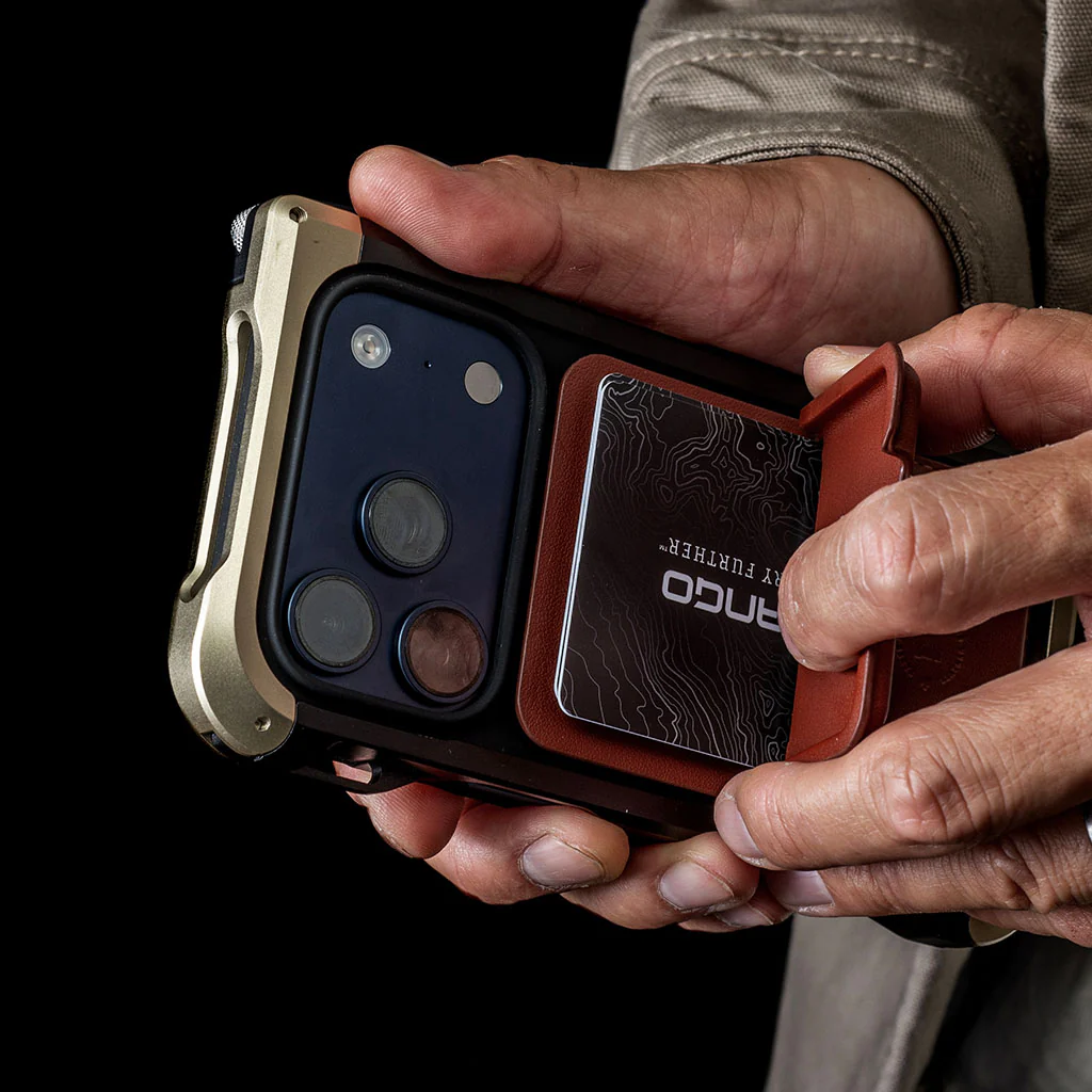 MagSafe Lite Wallet - Image 17
