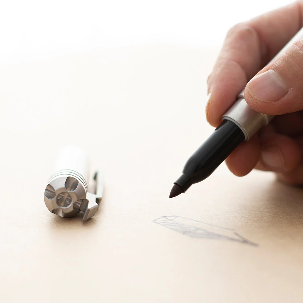 Sharpie Fine Point Permanent Pen (black) - Image 5