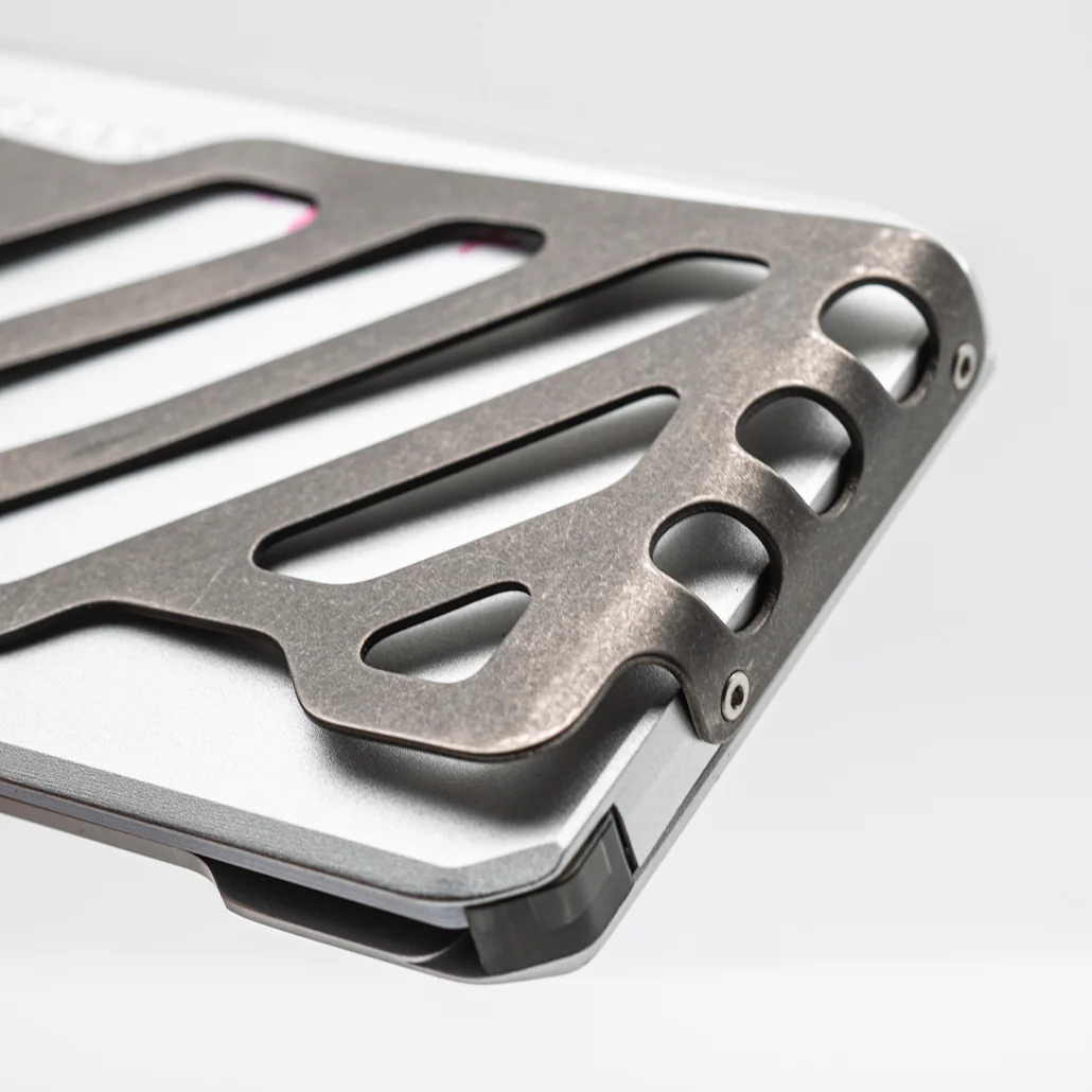 SK1 Slide Kick Wallet with Titanium Money Clip - Image 21