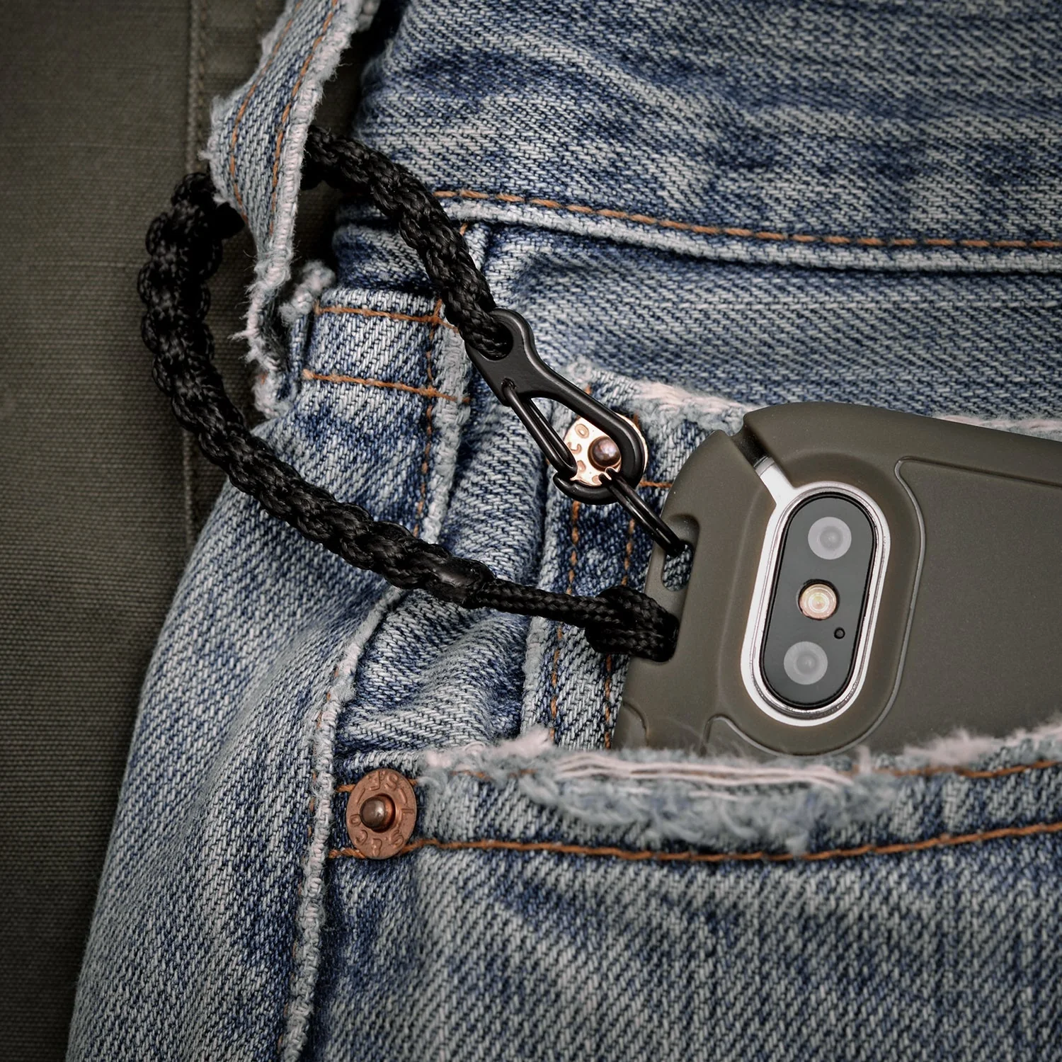 Sling - Image 5